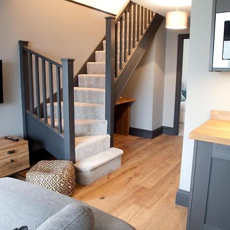 Little Elm - Luxury Home From Home, Free Parking, 30-40 Mins Walk From Bath City Centre Экстерьер фото