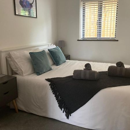 Little Elm - Luxury Home From Home, Free Parking, 30-40 Mins Walk From Bath City Centre Экстерьер фото